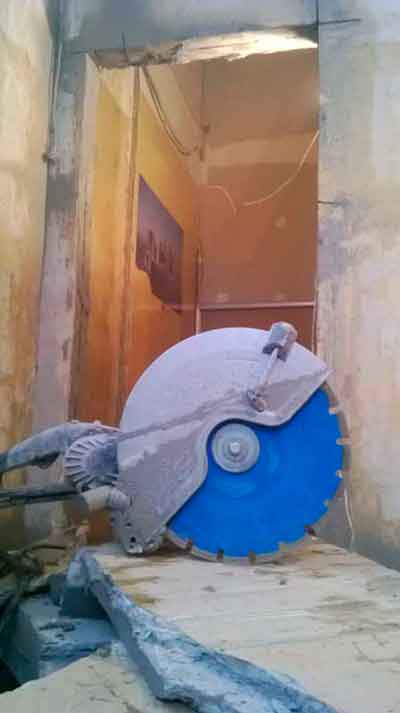 small -crete-wall-saw.jpg